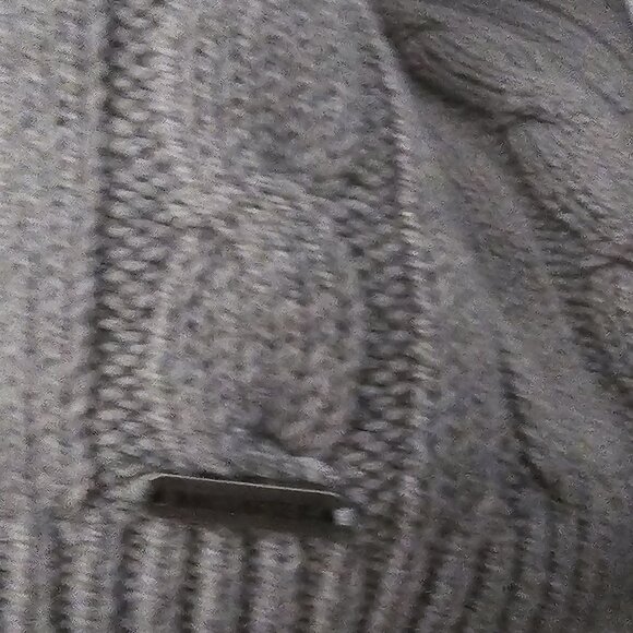 HOLLISTER gray CROPPED CARDIGAN knit buttons COTTON acrylic - Picture 5 of 10